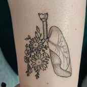 Mi proyecto del curso: Tatuaje fine line: la sutileza de la línea. Traditional illustration, Drawing, and Tattoo Design project by Sarai García Martín - 03.10.2023