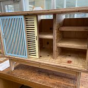 Shoe Cabinet with Two Doors . % rollingupmysleeves tarafından hazırlanan Ahşap işçiliği projesi - 03.01.2023