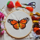 Mi proyecto del curso: Técnicas de bordado realista. Traditional illustration, Embroider, and Textile Design project by Diana Criss Henao - 03.10.2023
