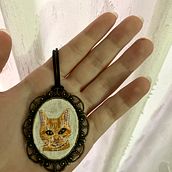 Meu projeto do curso: Minibordado realista de pet. Jewelr, Design, Embroider, and Textile Design project by Catarina - 03.12.2023