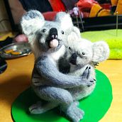 Mi proyecto del curso: Needle felting: creación de personajes con lana y aguja. Projekt z dziedziny Craft, Projektowanie zabawek, Filcowanie igłą i Wzornictwo tekstyliów użytkownika amertxitavoz - 12.03.2023