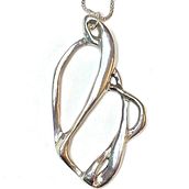 My project for course: Introduction to Wax Modeling for Metal Jewelry. Un proyecto de Diseño de complementos, Diseño de jo, as y Diseño de moda de Laurie Gyarmathy - 17.03.2023