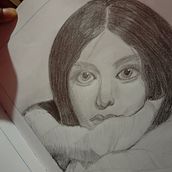 Mi proyecto del curso: Introducción al dibujo de retrato a lápiz. Artes plásticas, Desenho a lápis, Desenho, Desenho realista, e Desenho artístico projeto de Luna Platz - 08.03.2023