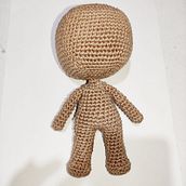 Mi proyecto del curso: Amigurumis: personas tejidas a crochet. Arts, Crafts, To, Design, Fiber Arts, Crochet, Amigurumi, and Textile Design project by Irian Solís - 03.17.2023