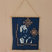 Mon projet du cours : Bluework : cyanotype et broderie. Un progetto di Illustrazione tradizionale, Artigianato, Belle arti, Papercraft, Stampa, Ricamo, DIY, Stampa tessile e Textile Design di sabrinaravert - 17.03.2023