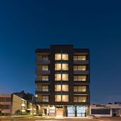 Mi proyecto del curso: Inmersión en la fotografía de arquitectura. Un proyecto de Fotografía, Arquitectura, Arquitectura interior, Fotografía arquitectónica y Fotografía en interiores de pili_linares_borda - 20.03.2023