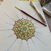 Little sun of fire: Tazhib, Islamic Art of Illumination. Un progetto di Pittura, Pattern design, Disegno, Pittura ad acquerello e Illustrazione con inchiostro di Dani Falcone - 19.03.2023