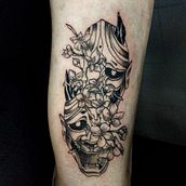 Mascaras Kabuki y flores de cerezo . Ilustrasi tradisional, Desain Tato & Ilustrasi Botani proyek oleh cvillegasju - 03.17.2023