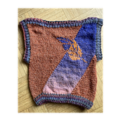 "Leaf" - my project for the course Intarsia Knitwear  . Un proyecto de Diseño de moda, Tejido, DIY, Tejido de punto y Diseño textil de hobbil1956 - 23.03.2023