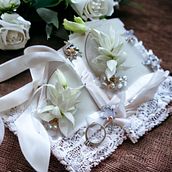  Wearable Floral Jewelry: La Boda de Ana  . % Ceci Bordas tarafından hazırlanan Aksesuar Tasarımı, Mücevher Tasarımı, Moda Tasarımı, Kendin Yap, Ve Çiçek ve Bitki Tasarımı projesi - 03.23.2023