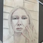 My project for course: Classical Portrait Drawing: The Renaissance Man’s Method. Un proyecto de Bellas Artes, Bocetado, Dibujo, Dibujo de Retrato, Dibujo realista y Dibujo artístico de corinawaage - 23.03.2023
