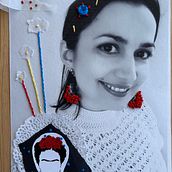 Eu e Frida Kahlo-papel bordado. Fine Arts, Collage, and Textile Design project by Silvia Morais - 03.25.2023