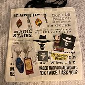 Skulduggery Pleasant Limited Edition Oddities. Traditional illustration, Design, Accessor, and Design project by Jamie-Lee Turner - 03.26.2023