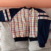 Lined Bomber Jacket with Handwoven Fabric. Projekt z dziedziny Projektowanie mod,  Sz, cie, Wzornictwo i krawiectwo użytkownika ogijaoh - 11.03.2023