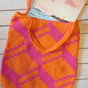 Mi proyecto del curso: Diseño de patrones en crochet: encuentra tu propio estilo. Accessor, Design, Pattern Design, Fiber Arts, DIY, Crochet, and Textile Design project by vivibelinsky - 03.28.2023