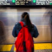 Being a photographer in New York . Mobile Photograph, Digital Photograph, Outdoor Photograph, Photographic Composition, Photograph, Photo Retouching, Instagram Photograph, Lifest, and le Photograph project by Marcela Vasquez - 04.01.2023