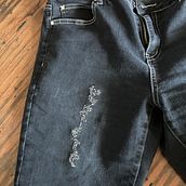 Mon projet du cours : Conception de vêtements artisanaux de A à Z. Arts, Crafts, Fashion Design, Embroider, Sewing, DIY, Patternmaking, and Dressmaking project by Diane Gosselin - 04.05.2023