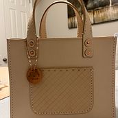 My project for course: Create Custom Hand-Sewn Leather Bags. Accessor, Design, Arts, Crafts, Fashion Design, and Sewing project by edinacreed - 04.10.2023