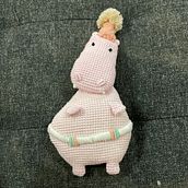 Mi proyecto del curso: Amigurumis: diseña y crea personajes en 2D. Accessor, Design, Arts, Crafts, Fiber Arts, Crochet, and Textile Design project by Isadora Miguel - 04.10.2023