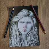 Mi proyecto del curso: Retrato creativo en claroscuro con lápiz. Traditional illustration, Pencil Drawing, Portrait Drawing, Artistic Drawing, and Colored Pencil Drawing project by Grecia capistran - 04.17.2023