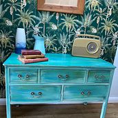 My project for course: Upcycling Vintage Furniture with Painting Techniques. Arts, Crafts, Furniture Design, Making, Interior Design, Painting, DIY, Woodworking, Upc, cling, Decorative Painting, Furniture Restoration, Upc, and cling project by y2n6tmbx46 - 04.16.2023