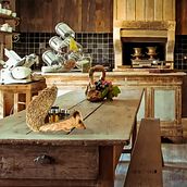 PORC-ÉPICES. Creativit, and Photomontage project by Alain Gauvrit - 04.20.2023