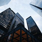 Benefits of standing desks. Furniture Design, and Making project by channngcaro - 10.31.2023