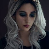 Mi proyecto del curso: Autorretrato fotográfico conceptual. Photograph, Post-production, Photo Retouching, Portrait Photograph, Studio Photograph, Fine-Art Photograph, Photomontage, Self-Portrait Photograph, Photograph, and Advertising project by Andrea Hernández - 08.04.2020