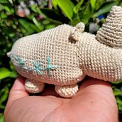 Mi proyecto del curso: Diseño y creación de amigurumis. Un proyecto de Artesanía, Diseño de juguetes, Tejido, DIY, Crochet, Amigurumi y Diseño textil de Eli Reyes - 26.04.2023