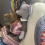 Mi proyecto del curso: Diseño y  confección de peluches. Design de personagens, Artesanato, Design de brinquedos, Costura, e Modelagem e confecção projeto de Deborah Guerrero quijada - 01.05.2023