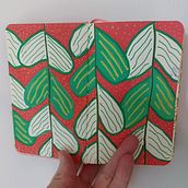Botanical patterns in a sketchbook. Projekt z dziedziny Trad, c i jna ilustracja użytkownika Kirsi Auvinen - 03.05.2023