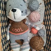 My project for course: Amigurumi Design: Create Crochet Characters. Arts, Crafts, Fiber Arts, Art To, s, Creating with Kids, Crochet, and Amigurumi project by yasaminahmad2009 - 05.04.2023