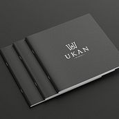 UKAN Dossier. Design, Graphic Design, and Editorial Design project by Aitzol Lasaga Heriz - 04.01.2020