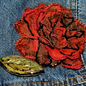 Meu projeto do curso: Design de moda: pintura e bordado em roupas. Un progetto di Pittura, Fashion design, Ricamo, DIY, Upc, cling e Textile Design di grazieleboscatto - 09.05.2023