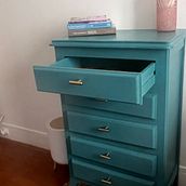 Mon projet du cours : Upcycling de meubles vintage grâce à des techniques de peinture Ein Projekt aus dem Bereich H, werk, Möbeldesign und - bau, Innendesign, Malerei, DIY, Tischlerei, Upc, cling, Dekoratives Malen, Möbelrestauration, Upc und cling von gleaeyoum - 09.05.2023