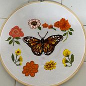 Mon projet du cours : Technique de broderie réaliste. Un proyecto de Ilustración tradicional, Bordado y Diseño textil de Linda Michaud - 05.05.2023