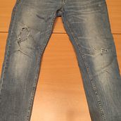 Mi proyecto del curso: Bordado: reparación de prendas. Een project van Borduurwerk, Naaiwerk, DIY, Upc, cling y Textielontwerp van Emma Guix - 14.05.2023