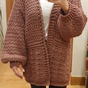 Mi proyecto del curso: Crochet: diseña y teje prendas de estilo romántico. Projekt z dziedziny Projektowanie mod,  Tkactwo, DIY, Sz, dełkowanie, Wzornictwo tekst i liów użytkownika ialzibar - 19.05.2023