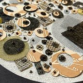 Handmade Embellishments. Un proyecto de Bordado de Stephen Bardin - 19.05.2023