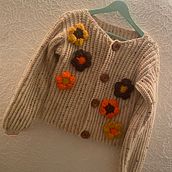 Mi proyecto del curso: Crochet: teje un suéter colorido con aplicaciones florales. Un projet de Crochet , et Design textile de diana_amezola - 21.05.2023