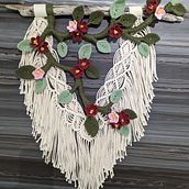My project for course: 3D Macramé for Botanical Wall Hanging. Artesanato, Interiores, Tecido, Macramê, e Design têxtil projeto de lexiemg - 21.05.2023