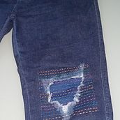 Meu projeto do curso: Bordado: conserto de roupas. Embroider, Sewing, DIY, Upc, cling, Textile Design, and Design project by Carmen Regina Tappes - 05.22.2023