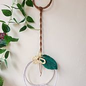 Proyecto: lámpara. Accessor, Design, Arts, Crafts, Decoration, Fiber Arts, Textile Design, and Macramé project by Itzel L - 05.22.2023