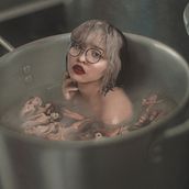 Mi proyecto del curso: Introducción a la fotografía narrativa "Hazme de comer muñeca". Photograph, Stor, telling, Fine-Art Photograph, Narrative & Interior Photograph project by Daniela Mejía - 01.09.2022