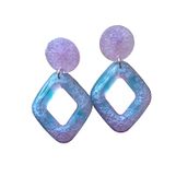 Mi proyecto del curso: Diseño de joyería en resina. Un progetto di Design di accessori, Artigianato, Design di gioielli e DIY di p.aceituno.b - 25.05.2023