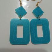Mi proyecto del curso: Diseño de joyería en resina. Un projet de Création d'accessoires, Artisanat, Design de bijoux , et DIY de krdatac - 26.05.2023