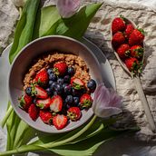 Sunkissed Oatmeal. Photograph, Food St, ling, Lifest, le Photograph, and Narrative project by Glenda - 05.30.2023