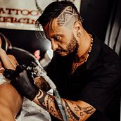 RAFA BONFIM - 1 PORTIFOLIO TATTOOS. Desenho de tatuagens e Ilustração tradicional projeto de Rafael Bonfim - 29.05.2023