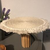 Base para bolos - macramé. Een project van Craft van Diana Lourenço - 31.05.2023