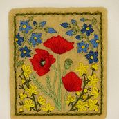 My second project for course: Embroidery Techniques for Floral Patterns on Felt. Arts, and Crafts project by Olga Steinfeld - 06.01.2023